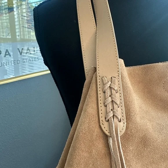 NWT Elaine Turner Elegant Two Tone Tan Suede & Leather Quilted Boho Bag - Picture 5 of 9